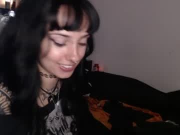 twerk five minutes [526 tokens left] #squirt #feet #goth #curvy #lovense