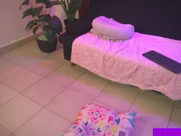 fuck missionary and squirt for you [1292 tokens left] #anal #latina #squirt #teen #skinny