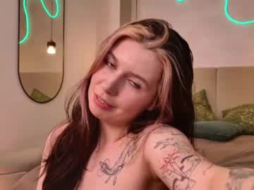 tease you woth spread legs and touch my inner thips [555 tokens left] Hey! I'm in very good mood today and u?!!🤍 #teen #bigboobs #bigass #shy #skinny