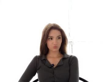 GOAL: Squeeze my pretty cheecks and blow a kiss| Welcome in my room, my name is Erika and i'm 18y.o. girl from Poland. #18 #new #young #shy #cute [16 tokens remaining]